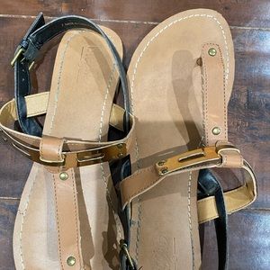 Mossimo sandals from target